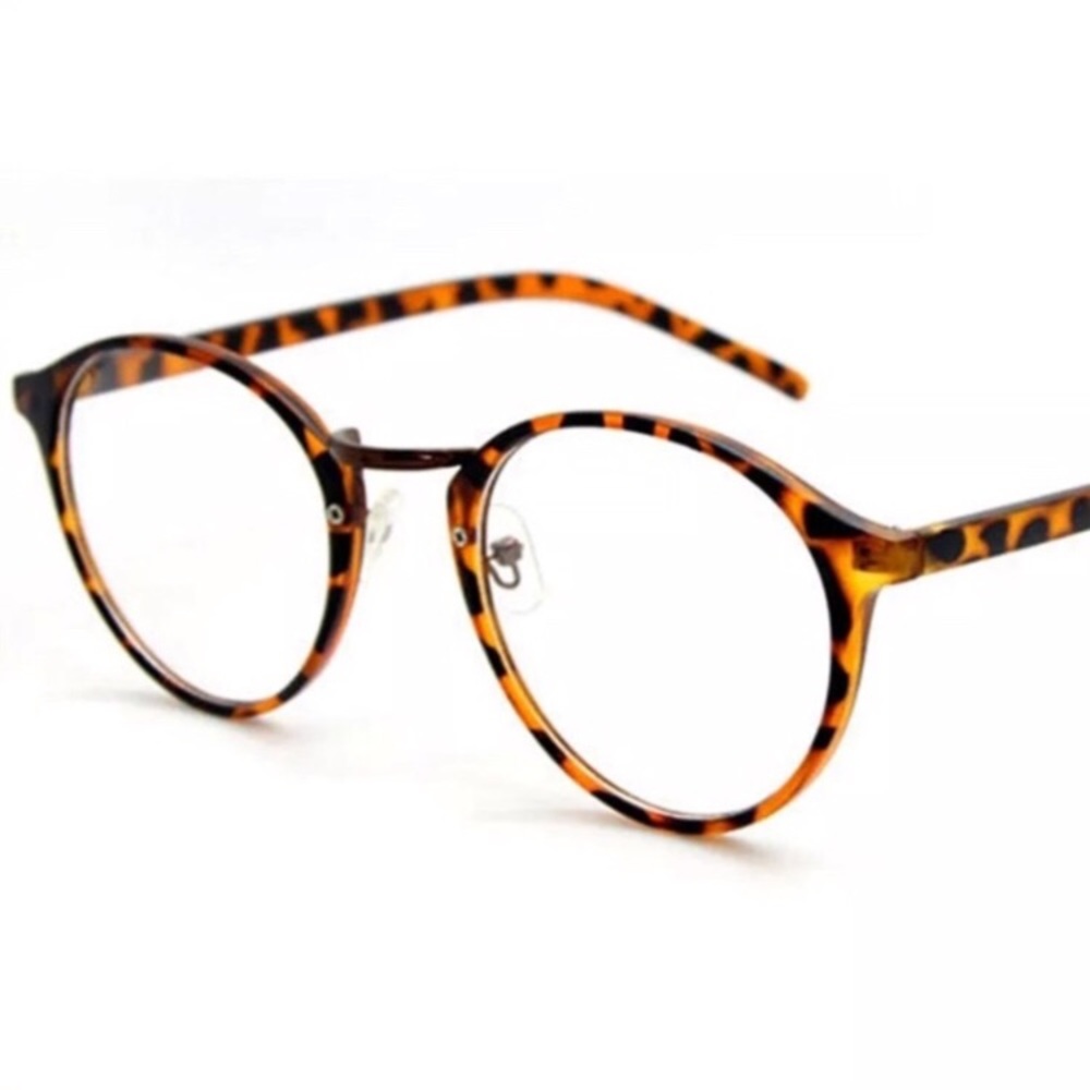 Faux transparent glasses